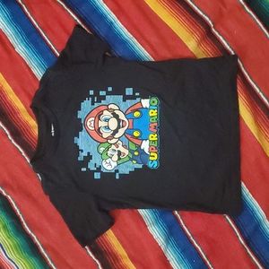 Boys Mario brother t-shirt size small